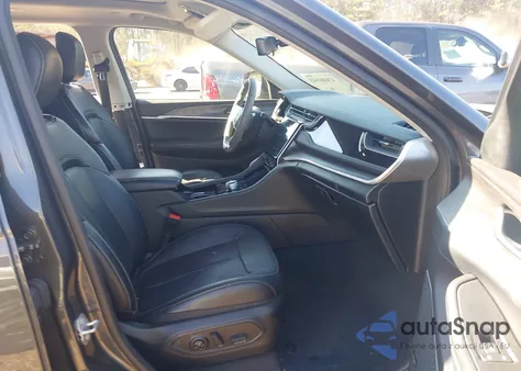 2022 Jeep Grand Cherokee 4Xe Limited 4X4 from USA, damaged, VIN 1C4RJYB6XNA757419